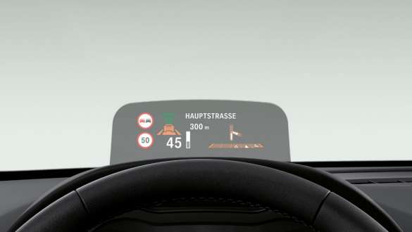 BMW Head-Up Display de la BMW Série 2 Active Tourer BMW Head-Up Display de la BMW Série 2 Active Tourer F45 2018, habitacle