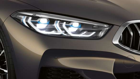 BMW M850i xDrive Dravitgrau metallic, BMW Laserlight, gauche. BMW M850i xDrive Dravitgrau metallic, BMW Laserlight, gauche.