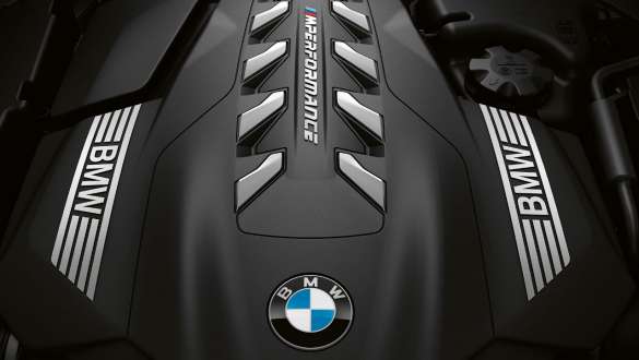 Moteur essence V8 BMW TwinPower Turbo. BMW Série 8 Coupé, moteur essence V8 BMW TwinPower Turbo.
