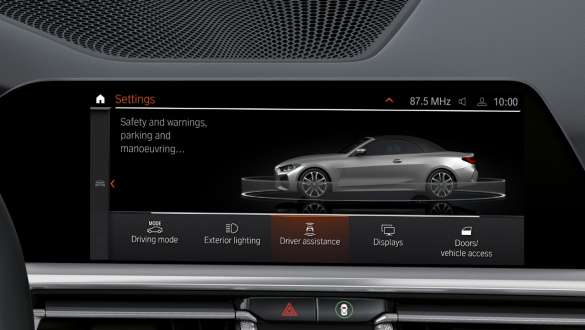 Driving Assistant Pack Professional de la BMW M440i xDrive Cabriolet G23 2020 Driving Assistant Pack Professional de la BMW M440i xDrive Cabriolet G23 2020, Control Display et intérieur