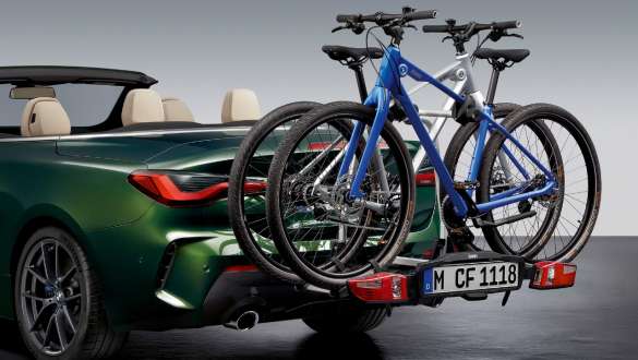 Porte-vélos arrière Pro 2.0 de la BMW Série 4 Cabriolet G23 Porte-vélos arrière Pro 2.0 de la BMW Série 4 Cabriolet G23 2020, accessoires d'origine BMW