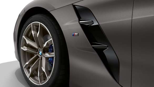 Air Breather BMW Z4 M40i G29 Vue en gros plan de l’Air Breather BMW Z4 M40i G29 2019 BMW Individual Frozen Grey metallic