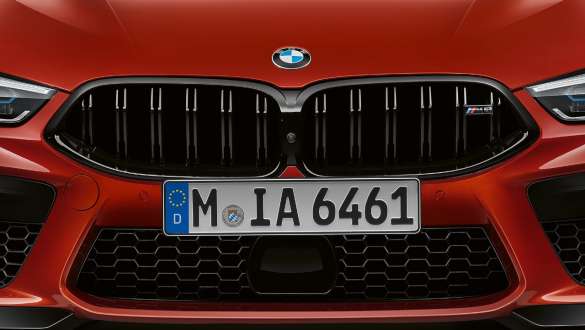 Calandre M spécifique. BMW M8 Competition Cabrio avec calandre M spécifique.