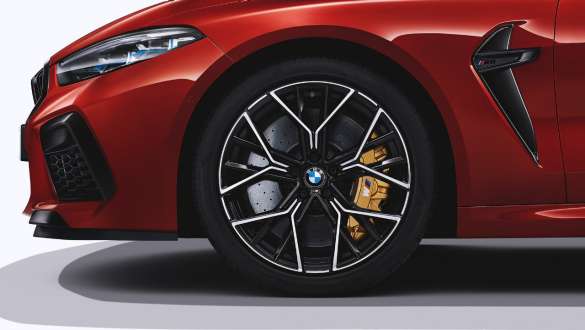 Freins M configurables. BMW M8 Competition Cabrio avec freins M configurables.