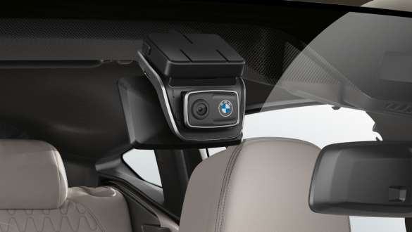 BMW X6 M60i xDrive G06 MP BMW Advanced Car Eye 3.0 Pro, vue en gros plan