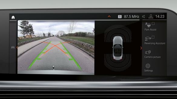 Le Park Assist de la BMW Z4 Roadster Park Assist sur le Control Display de la BMW Z4 Roadster