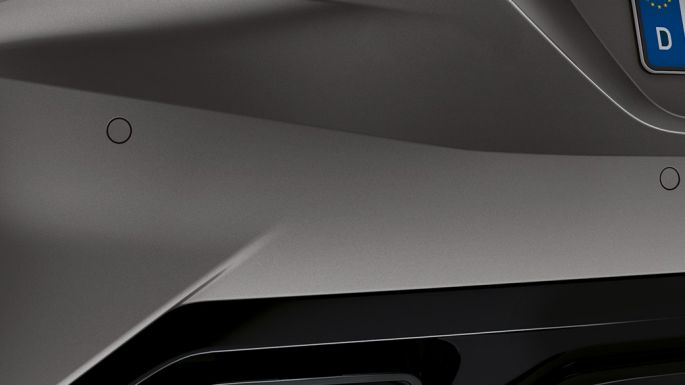 Tubulures d’échappement de la BMW Z4 Roadster Tubulures d’échappement d’une BMW Z4 Roadster de couleur grise