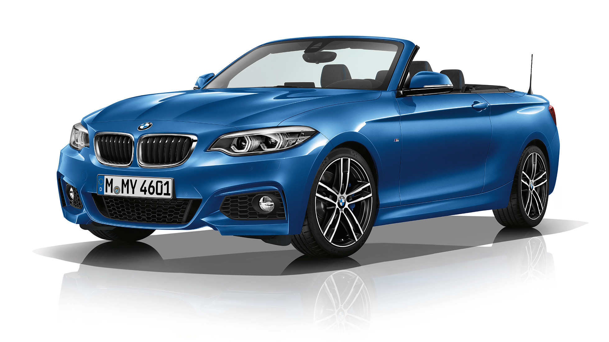 BMW Série 2 Cabrio, Modèle M Sport, vue de trois quarts face BMW Série 2 Cabrio, Modèle M Sport, vue de trois quarts face