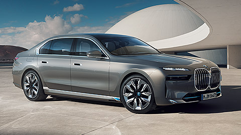 BMW i Series BMW i7 G70 first generation