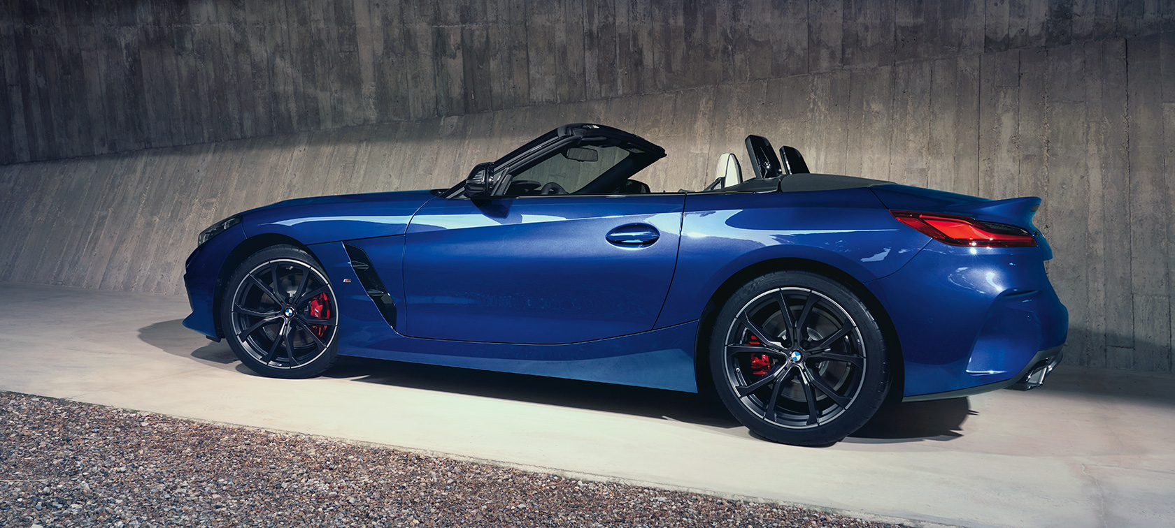BMW Z4 M40i G29 2022 Portimao Blau, Extérieur