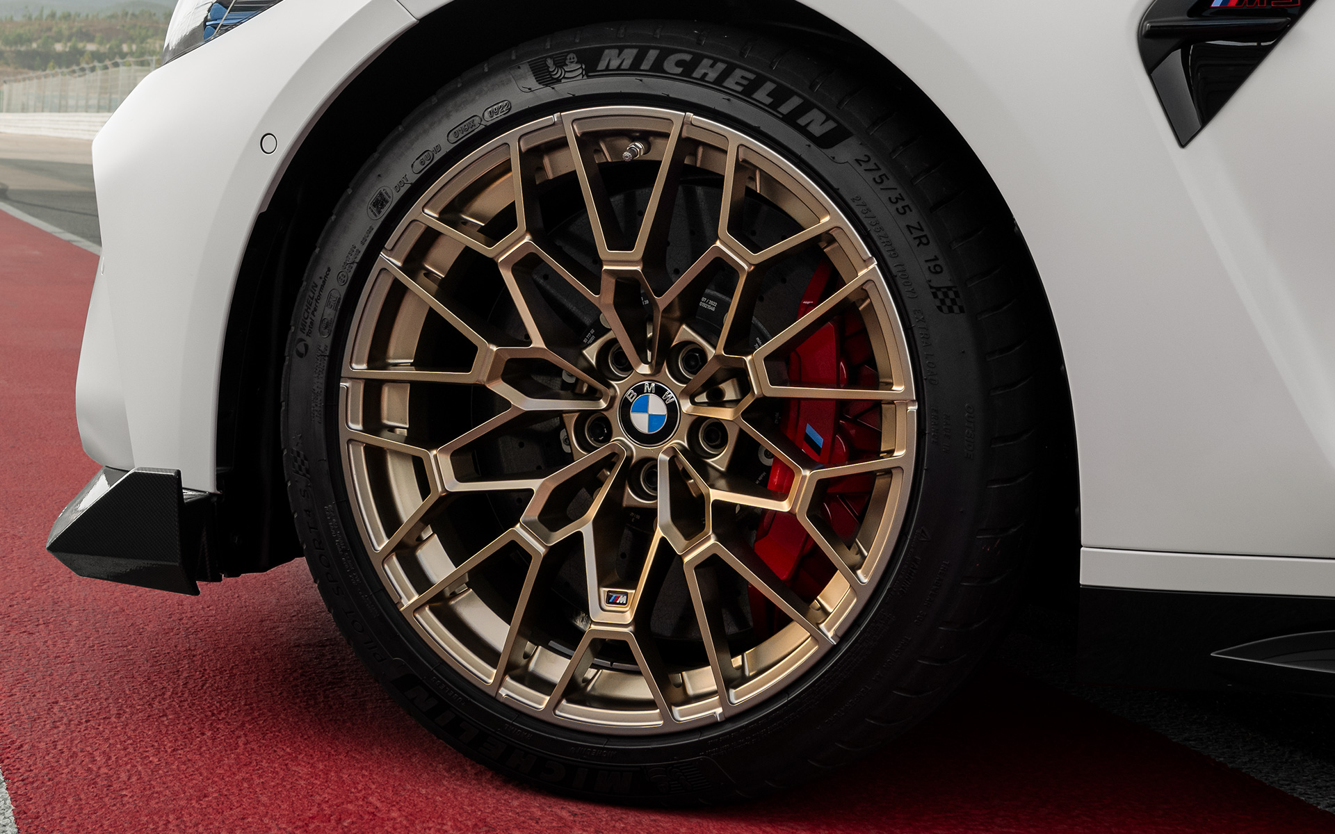 BMW M3 CS G80 freins carbone-céramique M, rouge brillant