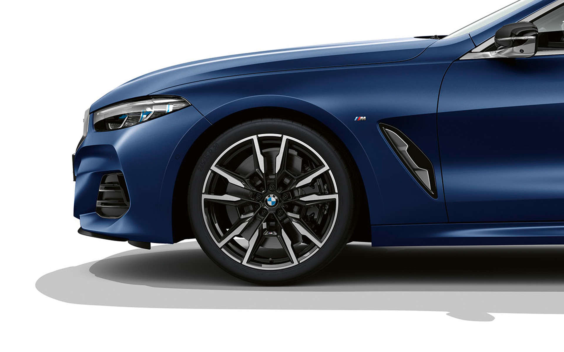 Jantes BMW M en alliage léger à doubles rayons 895 M bicolores BMW M850i xDrive Gran Coupé G16 LCI restylage 2022 BMW M850i xDrive Gran Coupé G16 LCI restylage 2022 jantes BMW M en alliage léger à doubles rayons 895 M bicolores