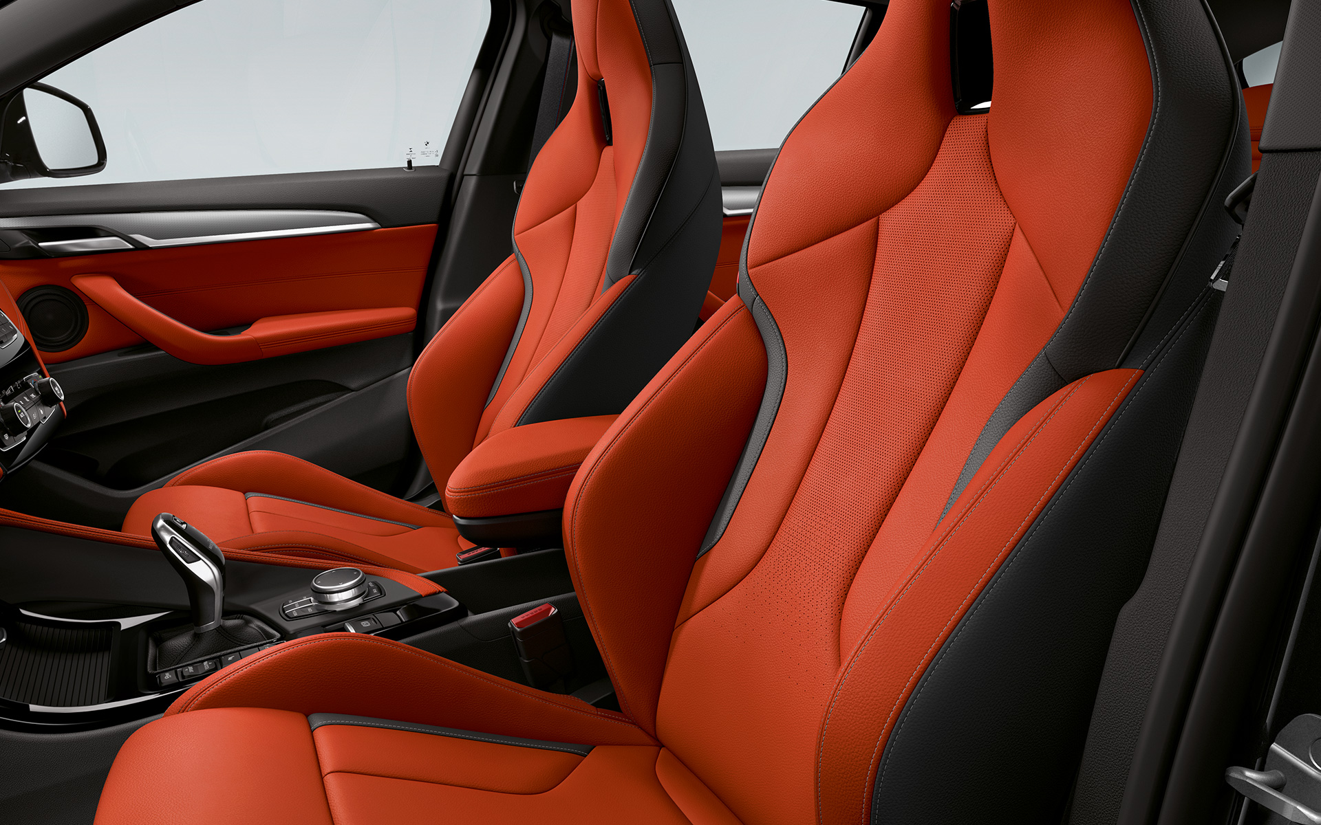 Sièges M sport de la BMW X2 M35i (F39), habitacle