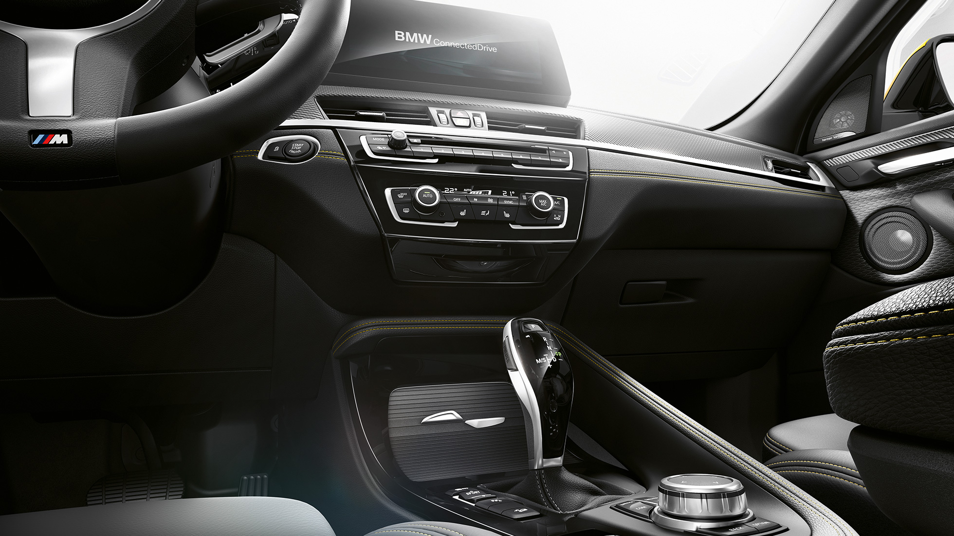 Console centrale de la BMW X2 F39 BMW X2 2018 F39 intérieur, console centrale