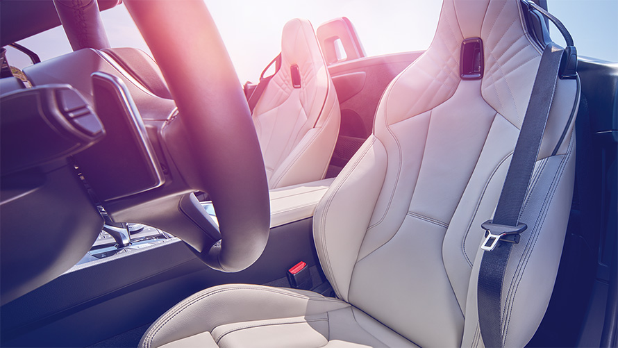 Vue sur les sièges avant de la BMW Z4 Roadster (G29)