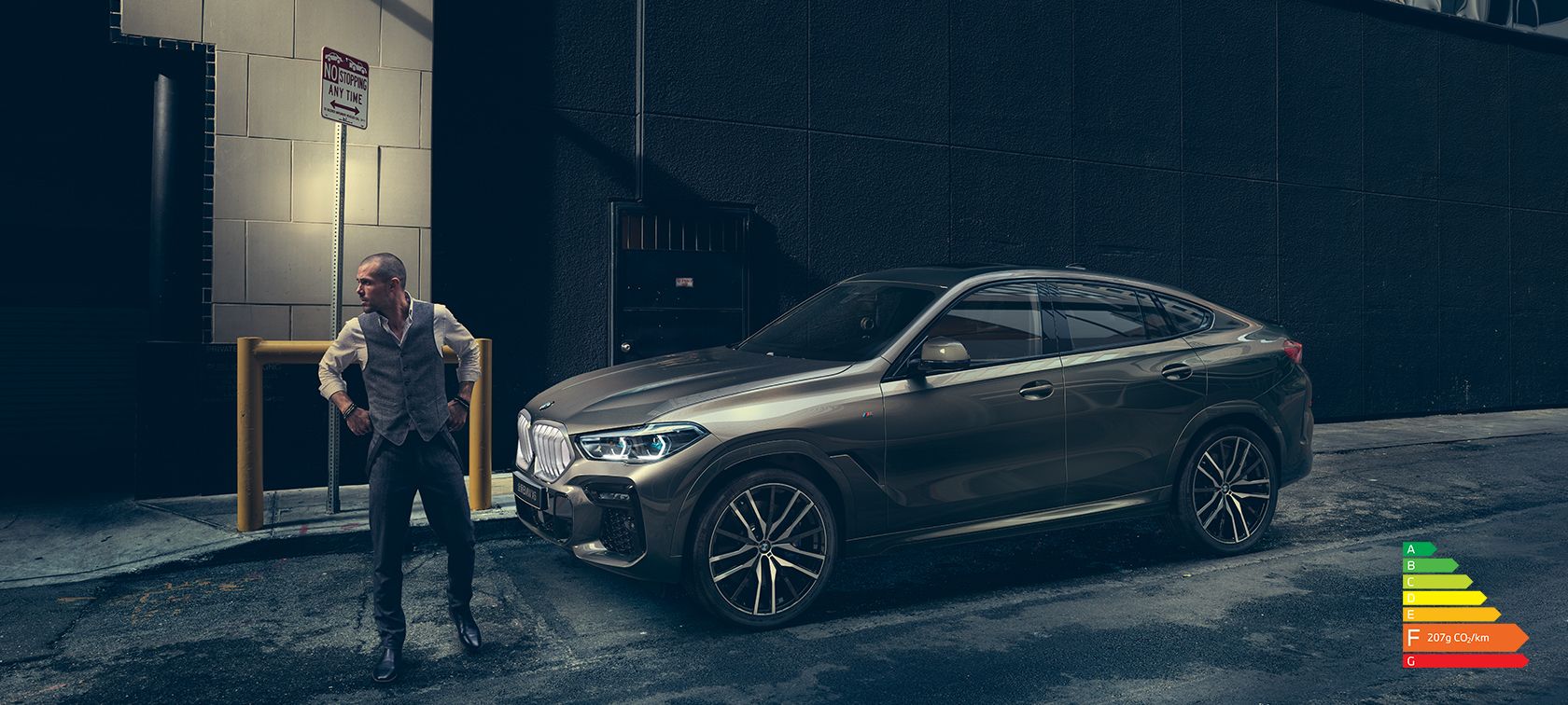 BMW X6 G06 2019 en Manhattan metallic, vue de trois quarts avant