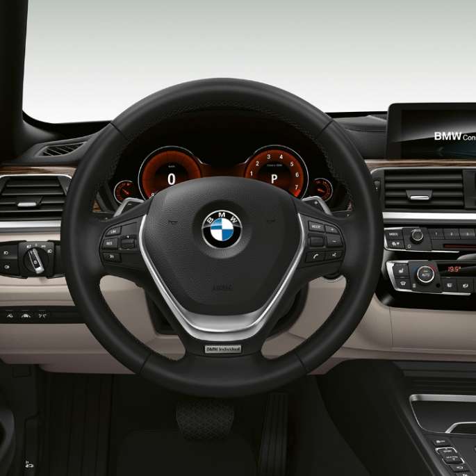 BMW 4 Série Gran Coupé, Model Luxury Line cockpit BMW 4 Série Gran Coupé, Model Luxury Line cockpit